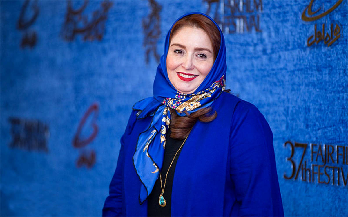 باورت میشه ژاله صامتی این شکلی بوده؟! | عکسی حیرت انگیز از جوانی ژاله صامتی