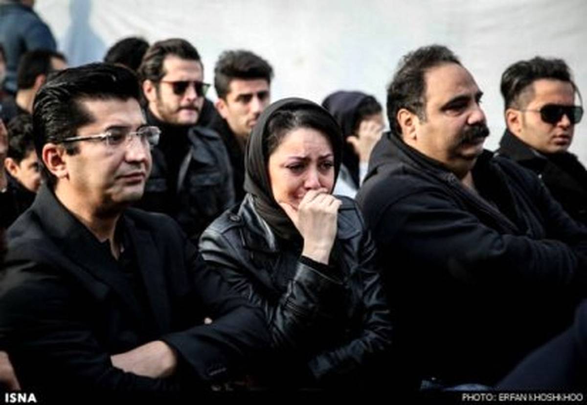 ضجه زنی شیلا خداداد در بهشت زهرا غوغا کرد | شیلا خداداد عزادار شد