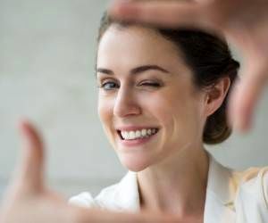 با این روش بدون صرف هیچ هزینه ای جوان بمانید با این روش بدون صرف هیچ هزینه ای جوان بمانید